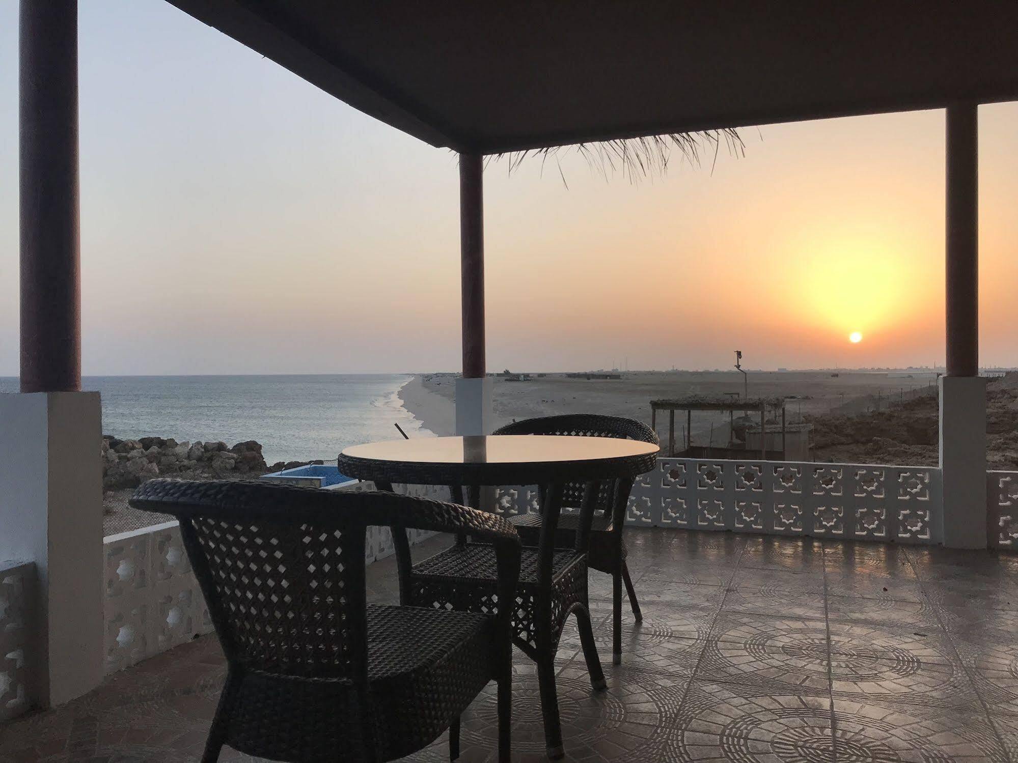 Turtle Beach Resort Ras al Hadd Kültér fotó